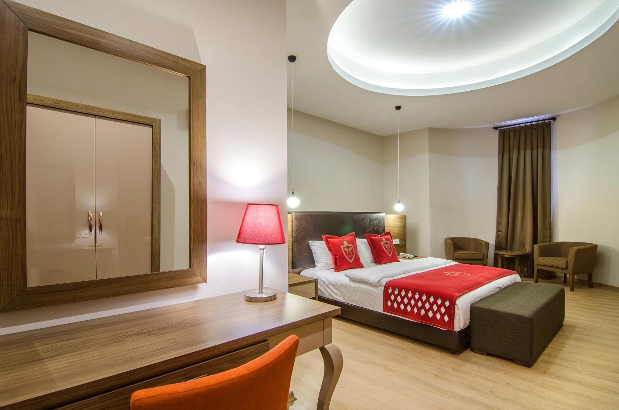 Ladies Beach Suite Hotel (Adults Only) Kusadası Exterior foto