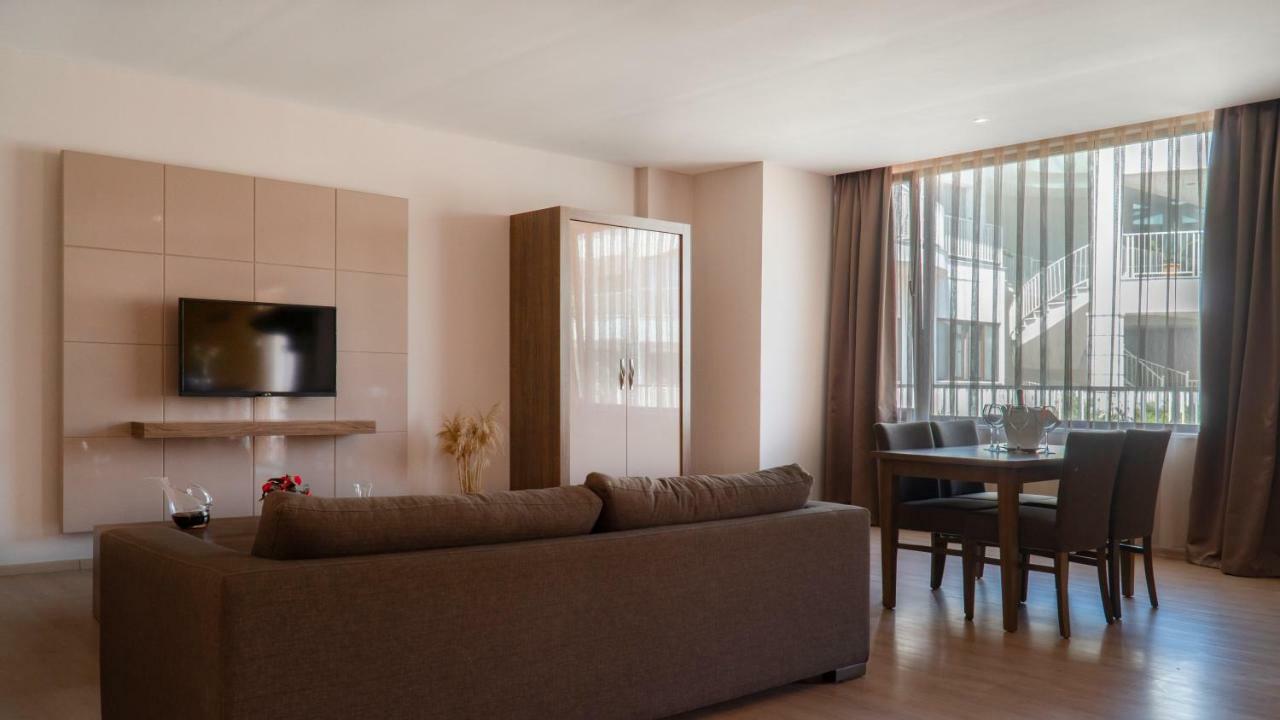 Ladies Beach Suite Hotel (Adults Only) Kusadası Exterior foto